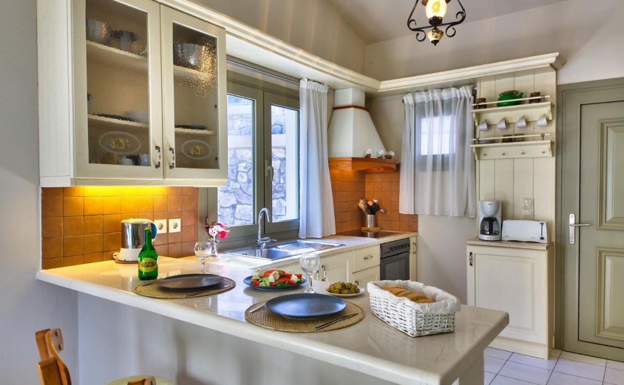 Mill Suites - Loggos ไกออส ภายนอก รูปภาพ