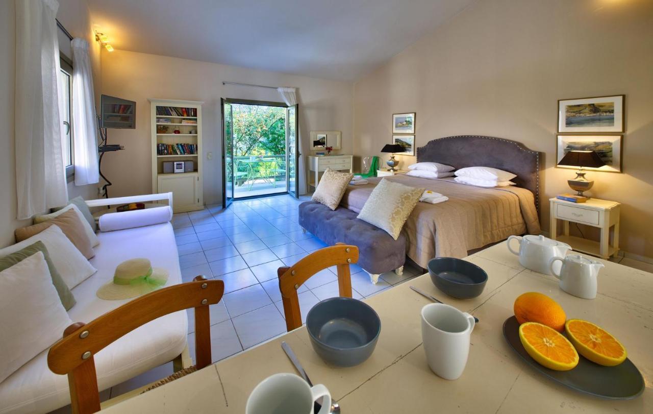 Mill Suites - Loggos ไกออส ภายนอก รูปภาพ